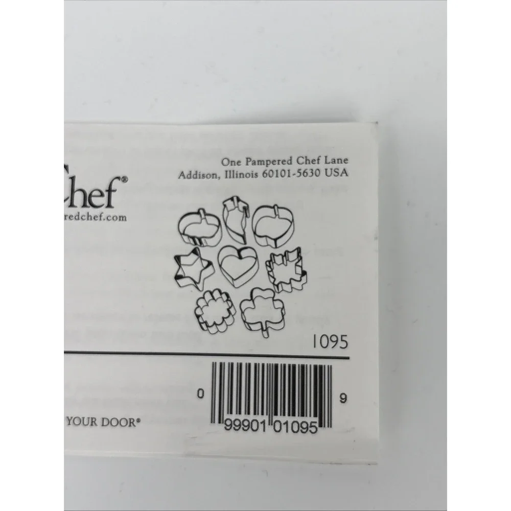The Pampered Chef Creative Cutters Set
